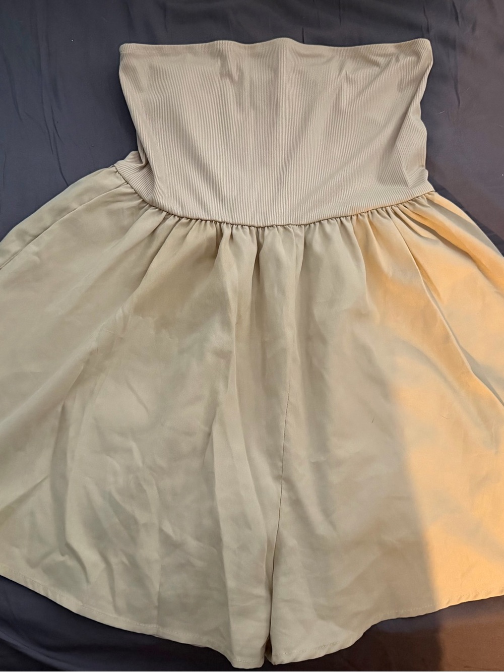 Strapless Romper with pockets